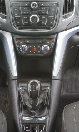 Opel Zafira cena 35500 przebieg: 152000, rok produkcji 2014 z Czerniejewo małe 497